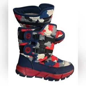 Boys Camo Insulated Winter Snow Boots Size 35 Youth US 3–3.5